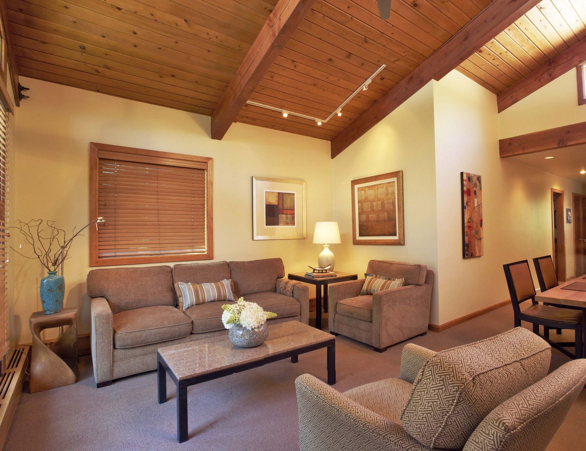 The Gant Hotel Aspen Room photo